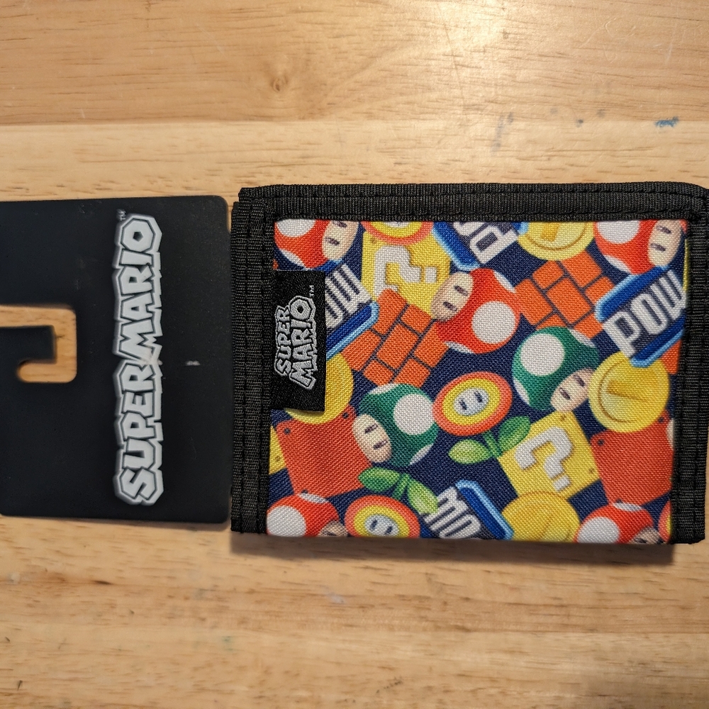 Bioworld Wallet Mario Bros